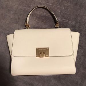 NWT Michael Kors Purse